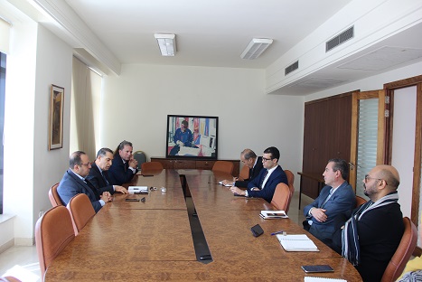 مهنيو قطاع الصحة يدعون الى ضرورة  استعادة السوق الافريقية